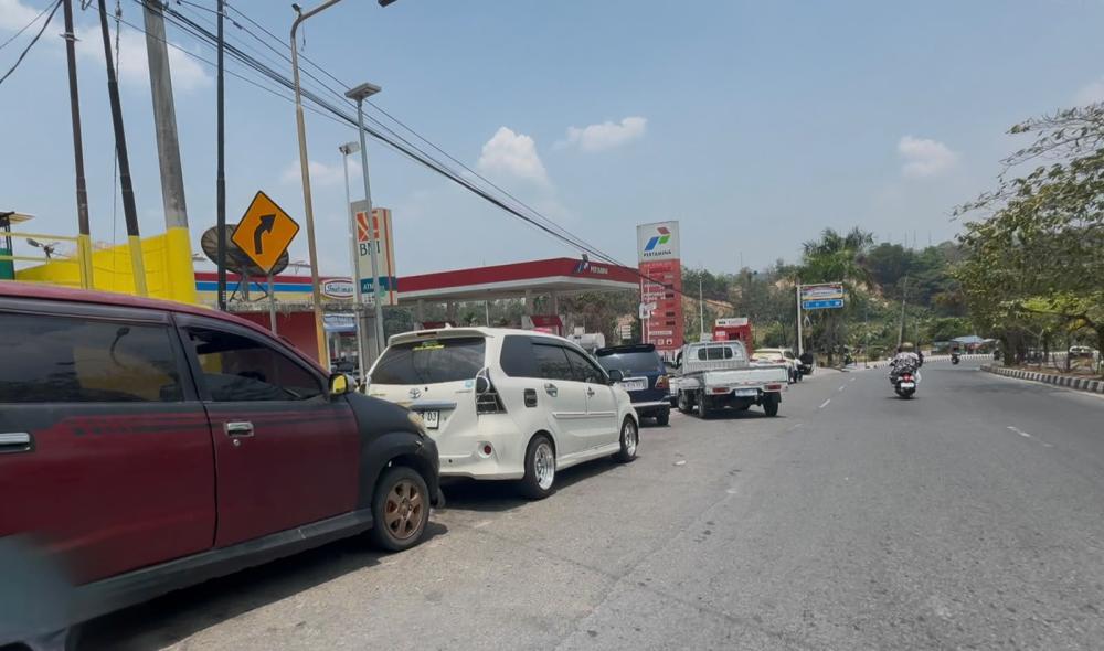 800 Ribu Kendaraan Berebut Kuota Terbatas, DPRD Samarinda Dorong 3 Solusi Antrean BBM
