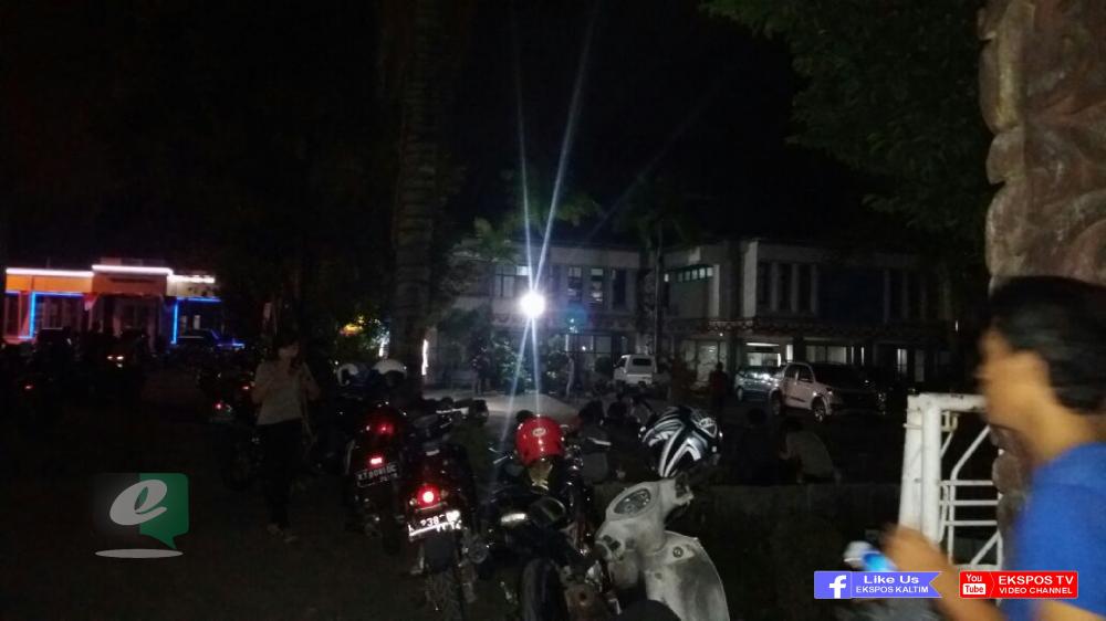 DEMAM POKEMON GO, EKS KANTOR WALIKOTA JADI SASARAN
