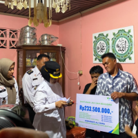Antar Kue Saat Subuh, Pedagang UMKM Bontang Tewas Kecelakaan, Keluarga Terima Santunan Rp233,5 Juta